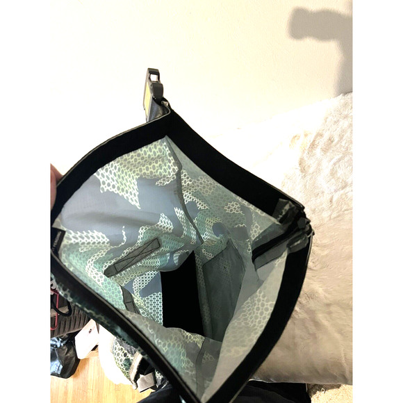 Dry Bag Backpack Waterproof Floating 20L/30L/40L camouflage - Picture 5 of 7